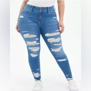 Torrid Feel The Fit Super Soft Jegging with Fishnet Lining